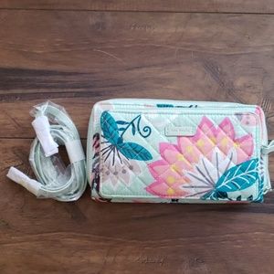 Vera Bradley Iconic Deluxe All Together Crossbody
